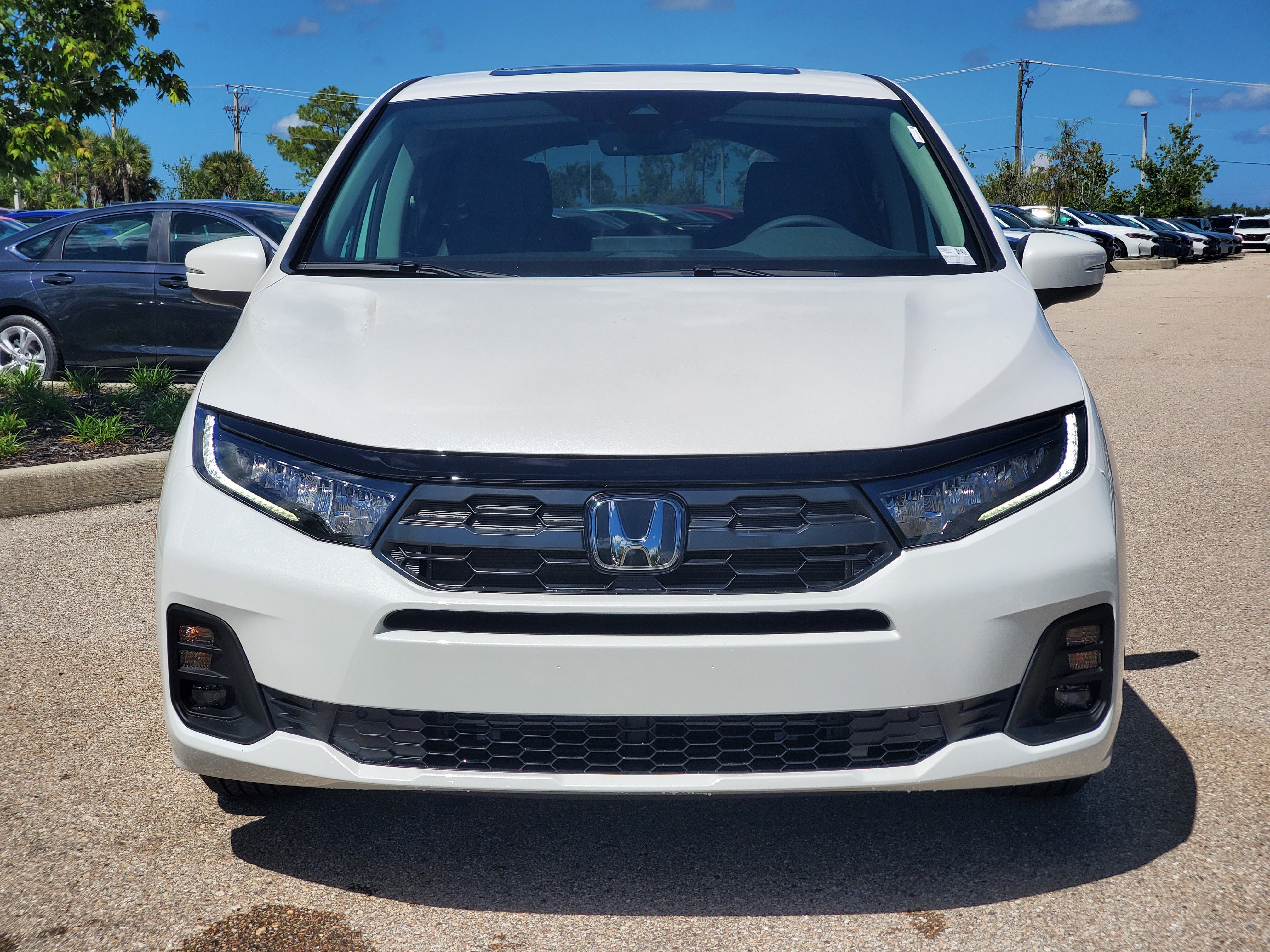 New 2026 Honda Odyssey EX-L image 2
