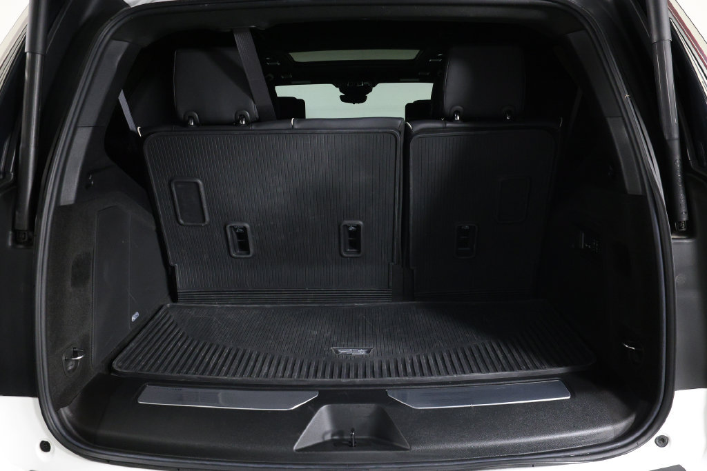 Used 2025 Cadillac Escalade Sport w/ Touring Package AWD/4WD image 13
