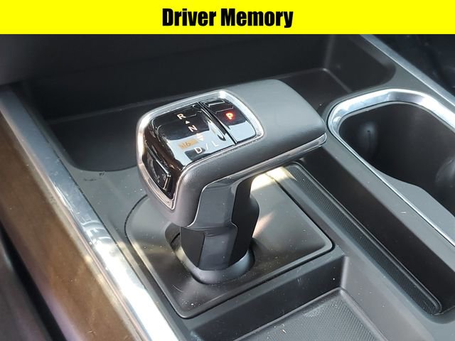 Used 2024 Chevrolet Silverado 1500 High Country image 21