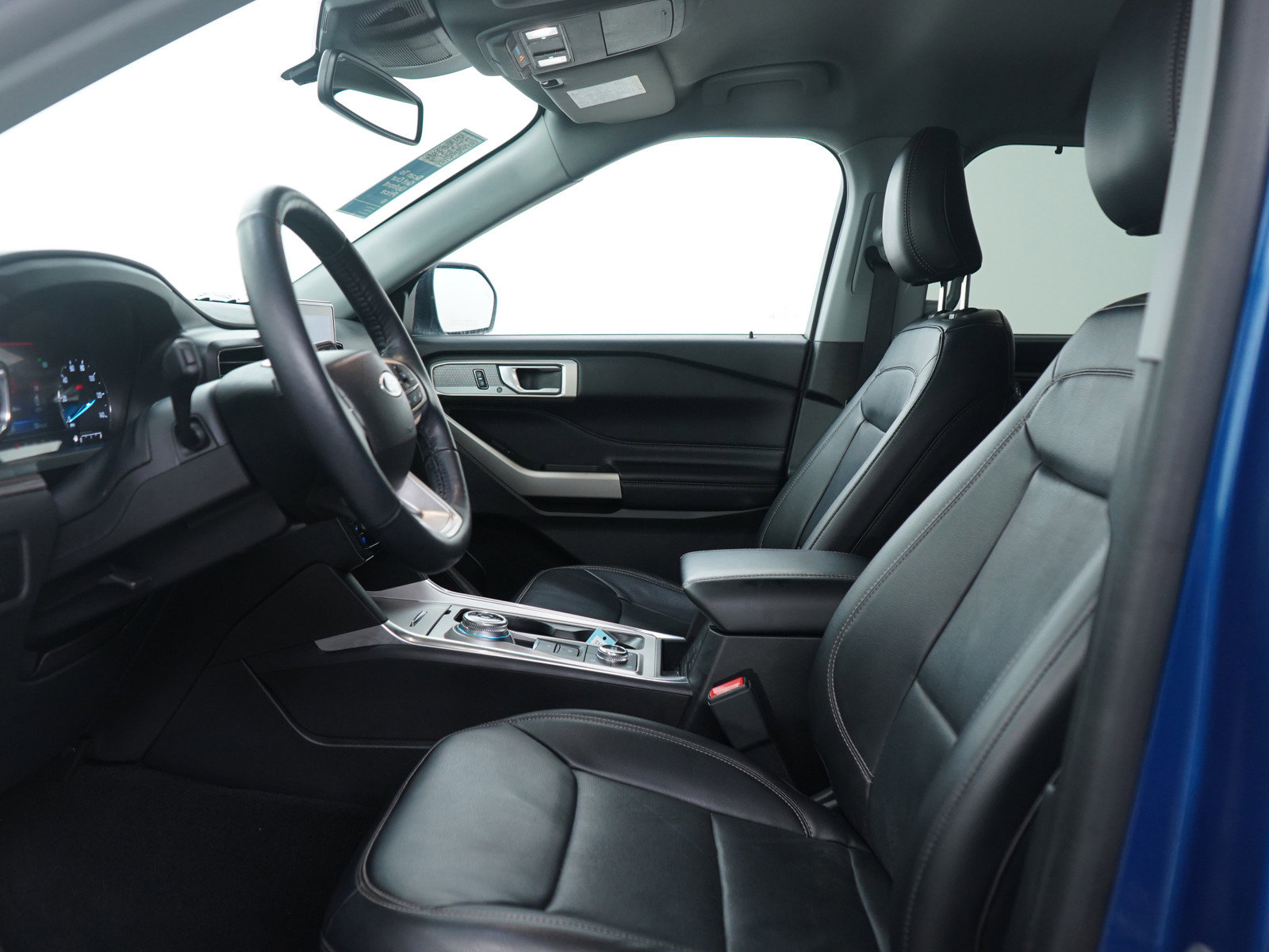 Used 2023 Ford Explorer Limited image 25