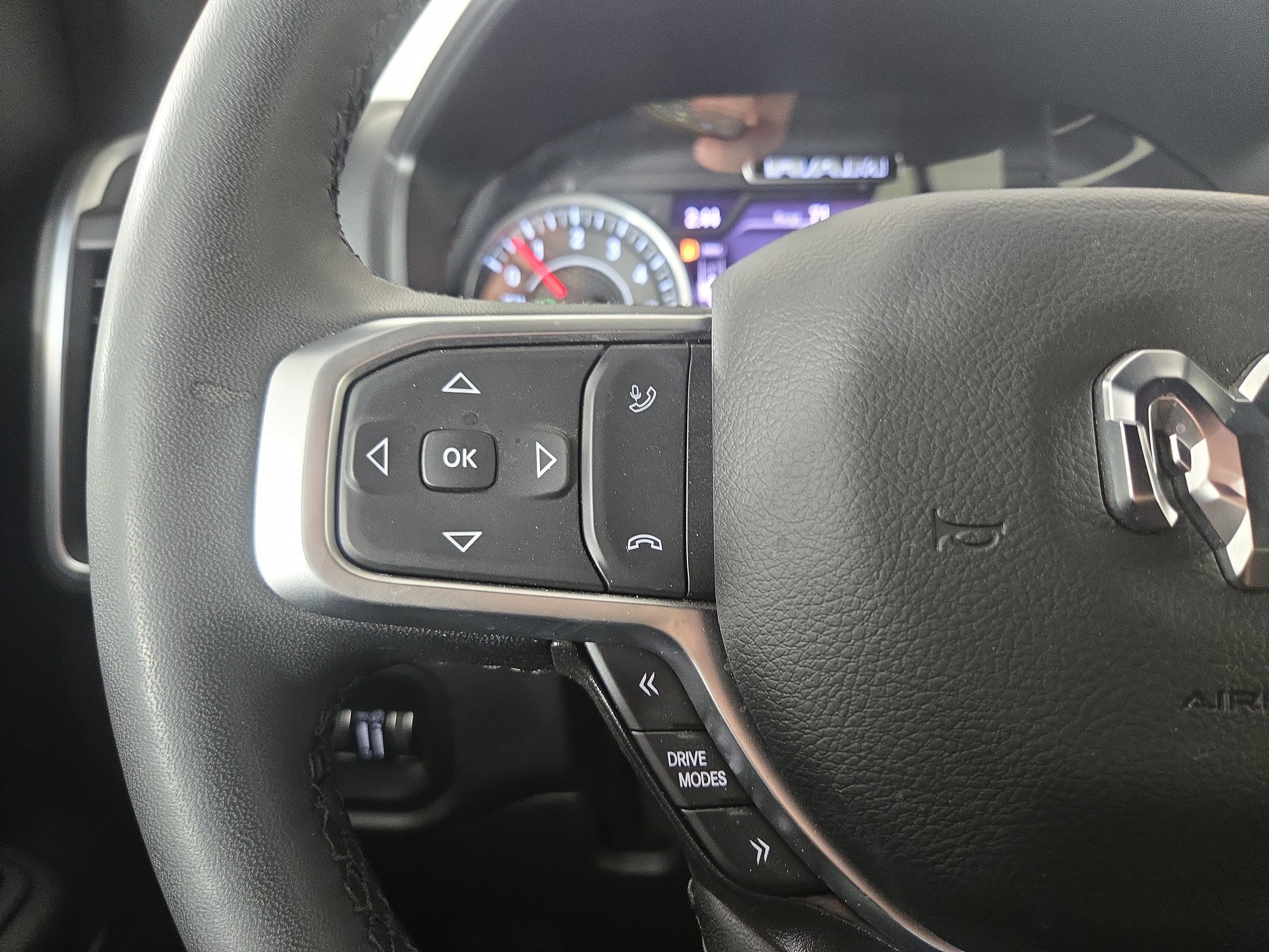 Certified 2025 RAM 1500 Big Horn AWD/4WD image 16