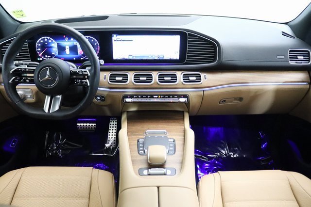 Certified 2025 Mercedes-Benz GLS 580 4MATIC image 24