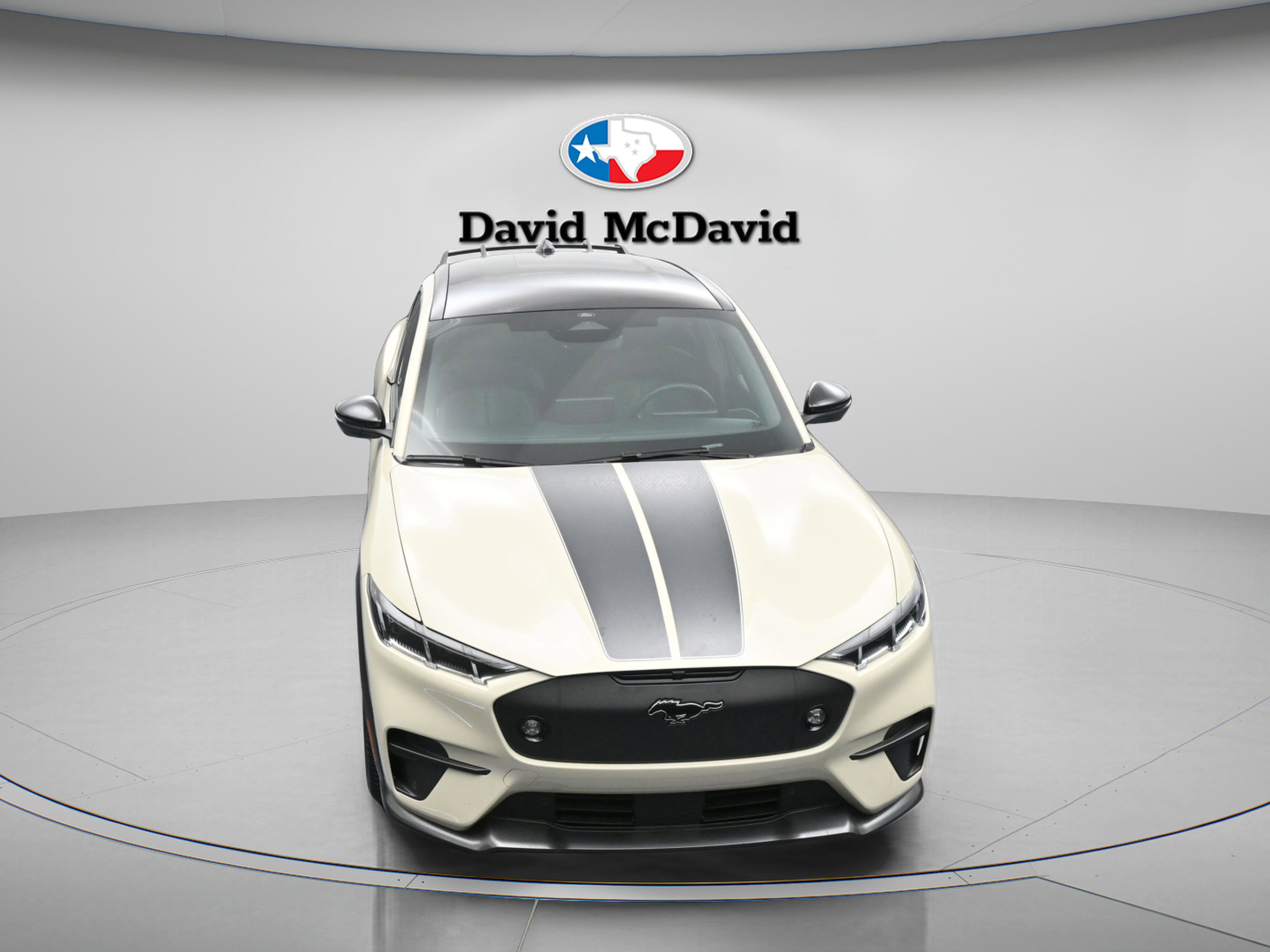 Used 2025 Ford Mustang Mach-E GT AWD/4WD image 27