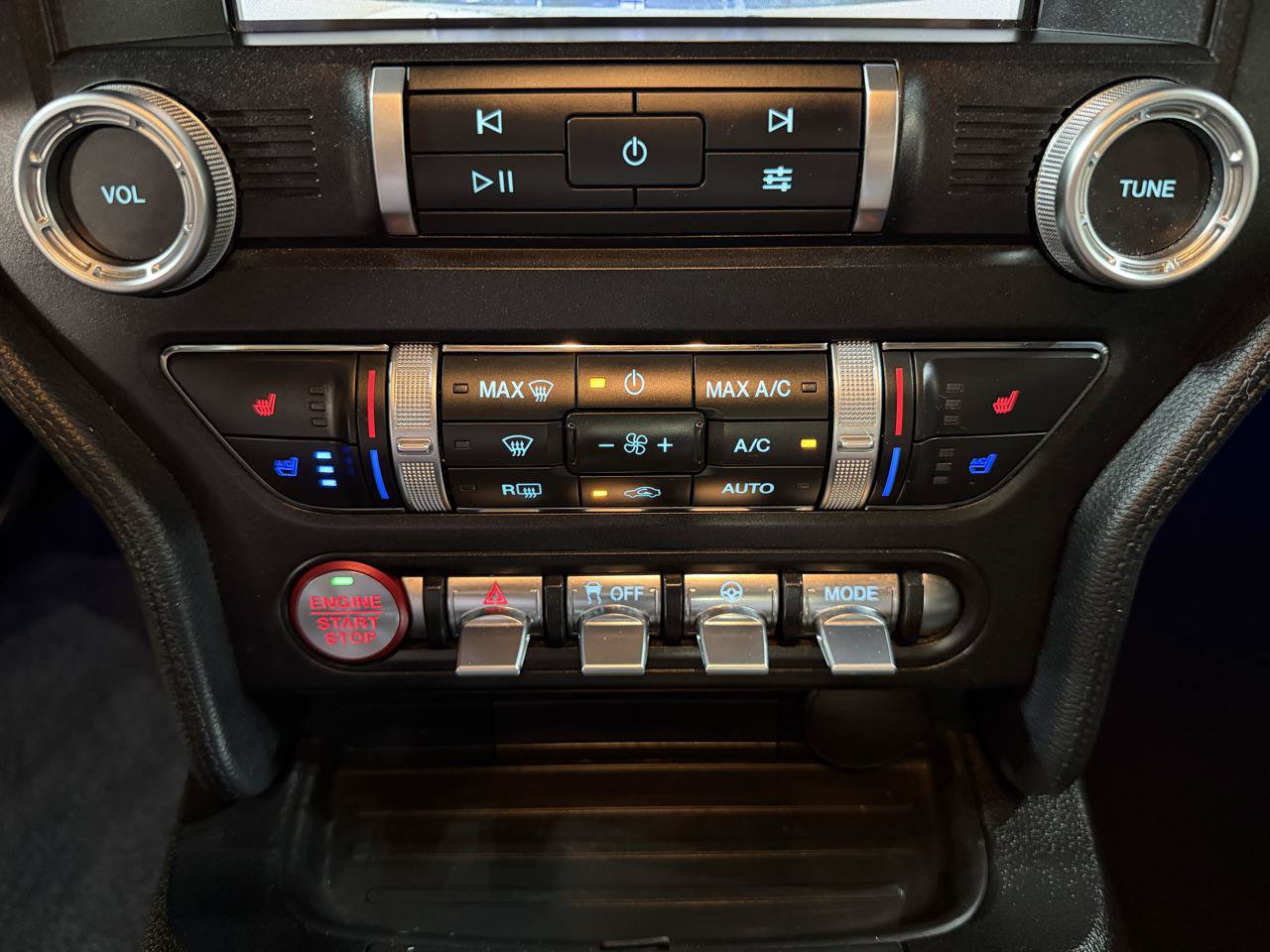 Used 2019 Ford Mustang GT Premium RWD image 36