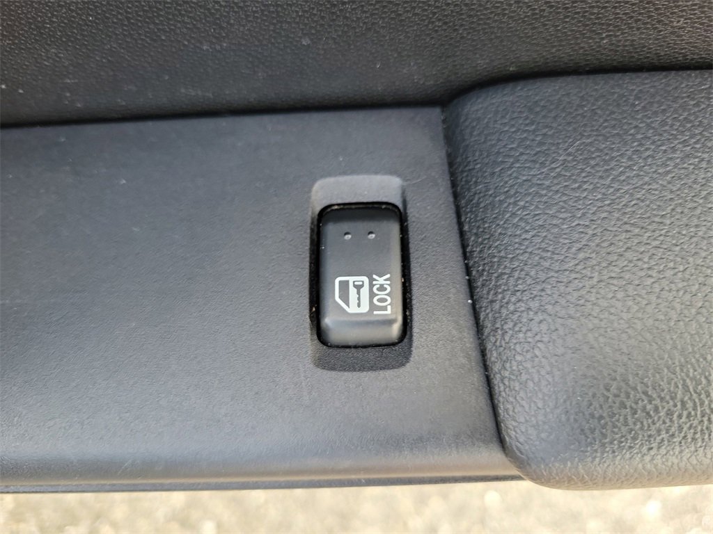 Used 2013 MAZDA MX-5 Miata Club image 15