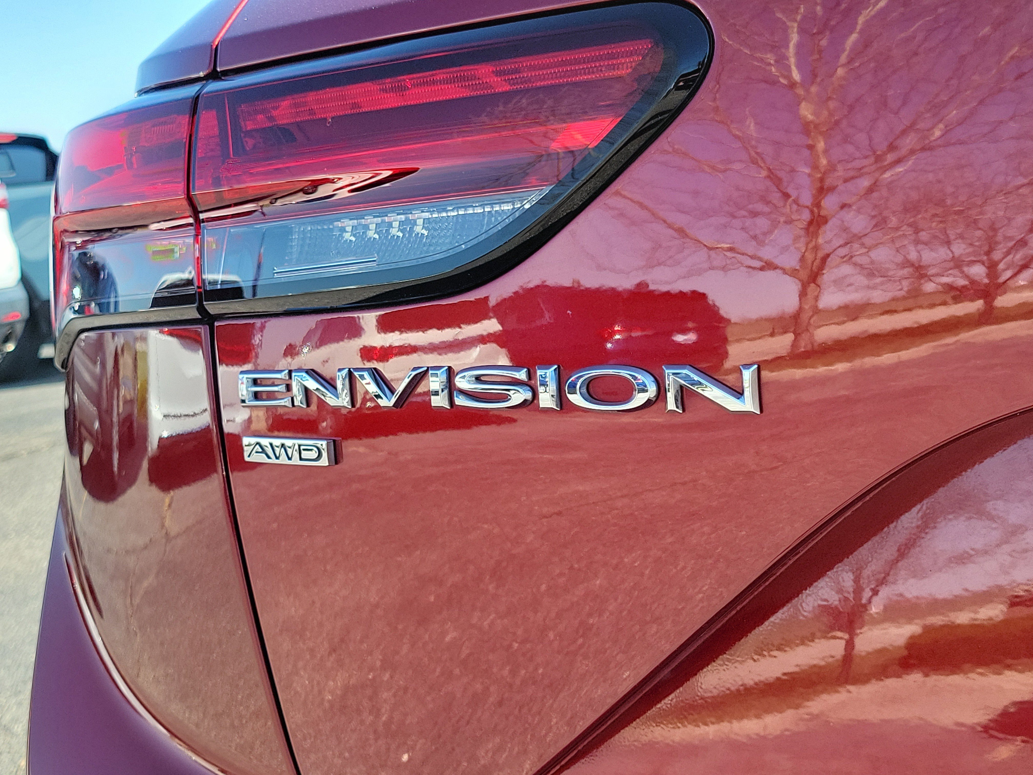Used 2023 Buick Envision Essence image 6