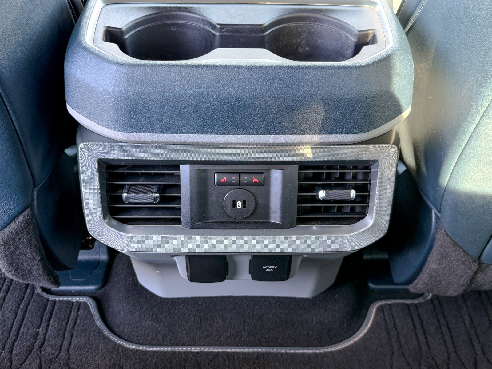 Certified 2024 Ford F350 Limited image 20