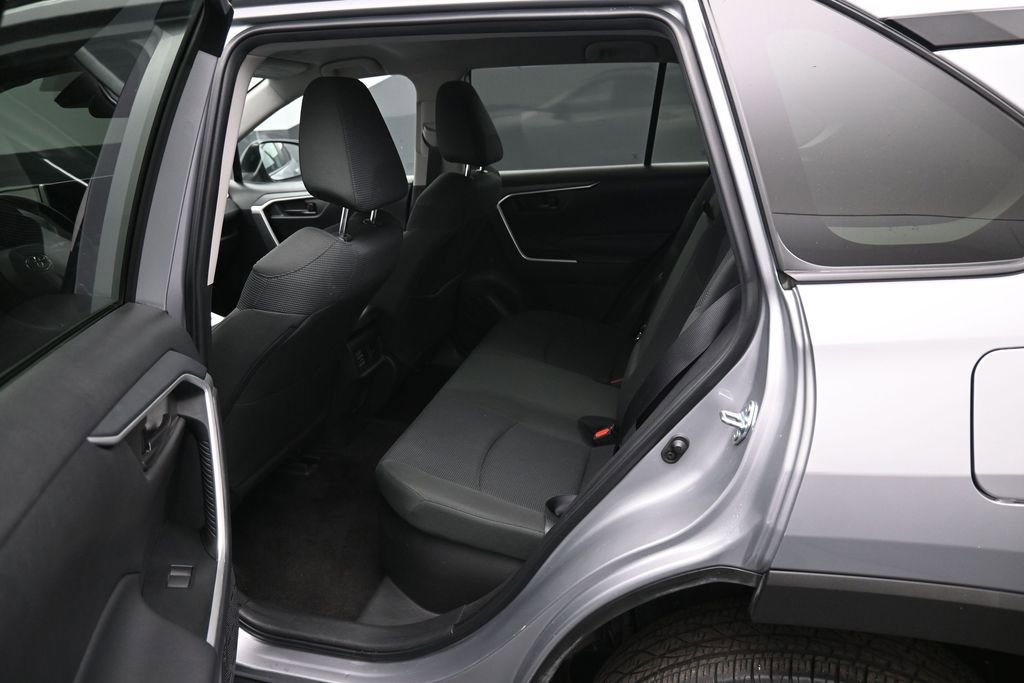 Certified 2025 Toyota RAV4 LE AWD/4WD image 26