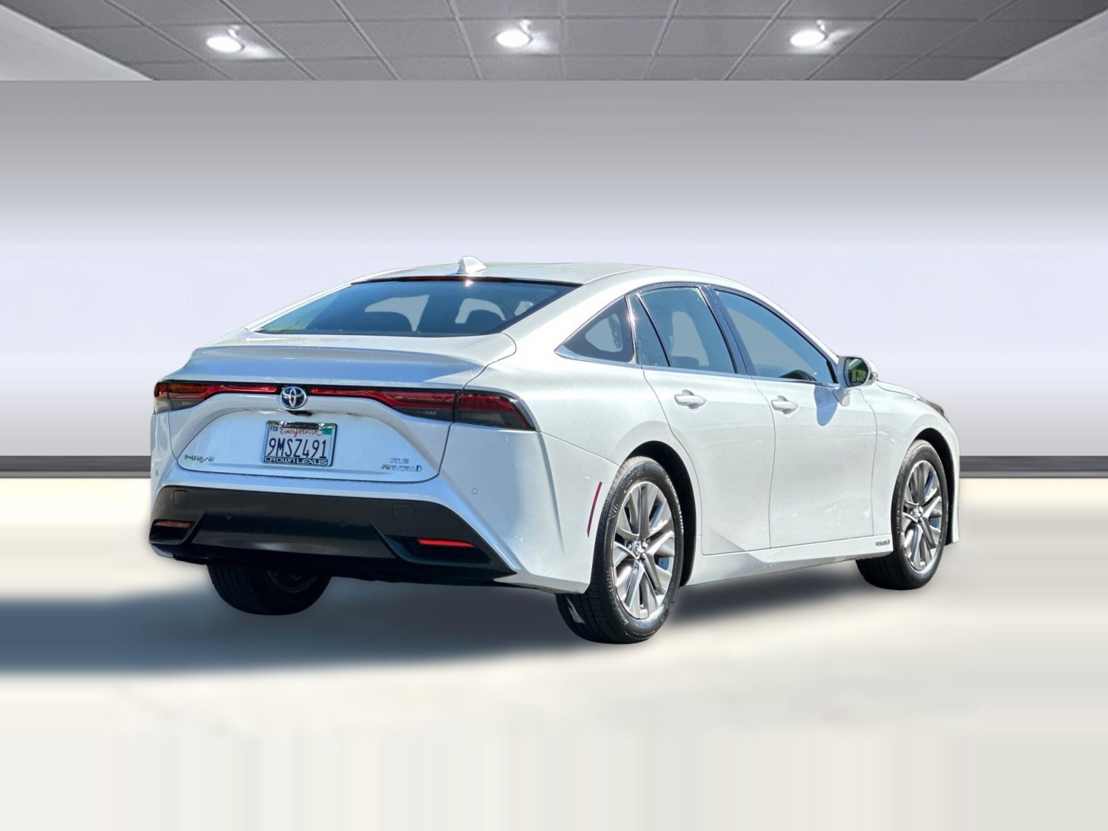 Used 2021 Toyota Mirai w/ Advanced Technology Package RWD image 9