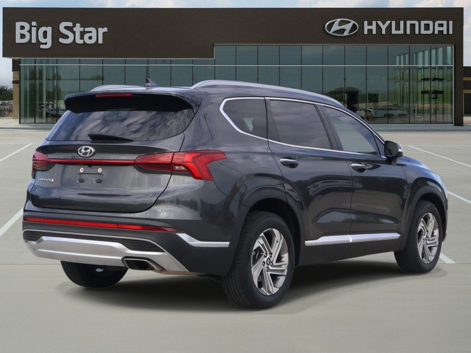 Used 2023 Hyundai Santa Fe SEL w/ Premium Package FWD image 4