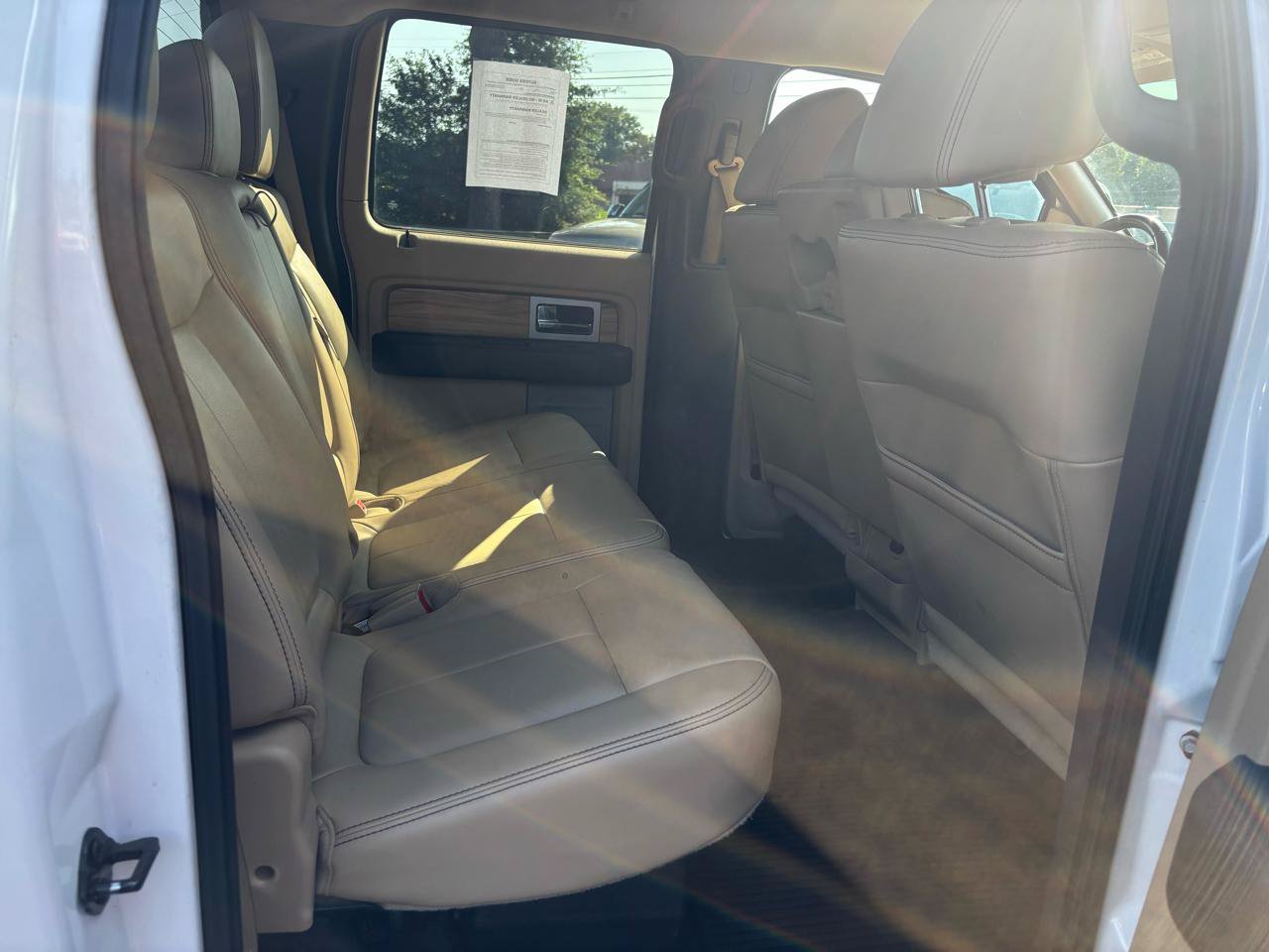 Used 2011 Ford F150 Lariat w/ Lariat Chrome Pkg RWD image 14