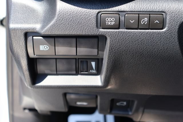 Used 2025 Lexus IS 350 F Sport RWD image 14