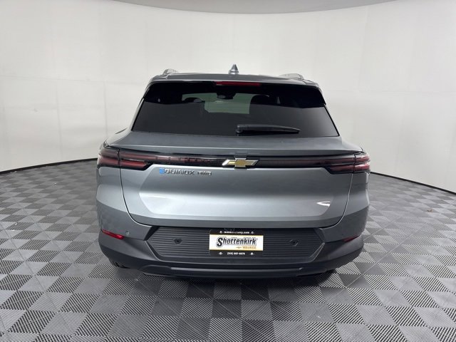 New 2026 Chevrolet Equinox EV LT image 4