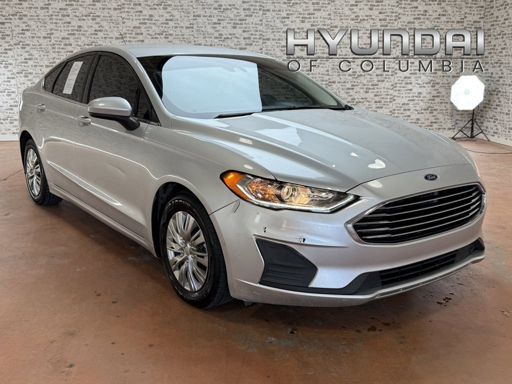 Used 2019 Ford Fusion S video 1