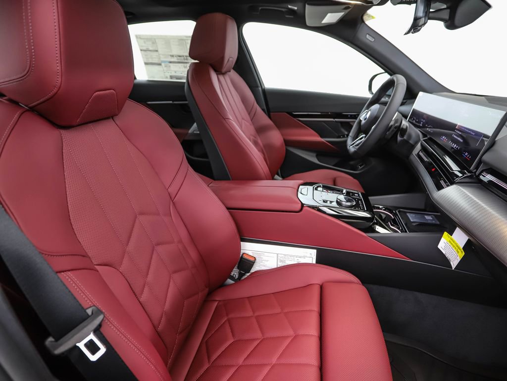 New 2026 BMW 530i xDrive w/ M Sport Package image 31