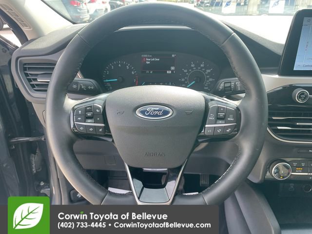 Used 2022 Ford Escape SE w/ SE Sport Appearance Package AWD/4WD image 22