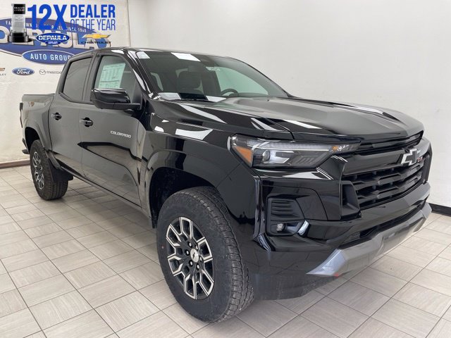 New 2026 Chevrolet Colorado Z71 w/ Technology Package AWD/4WD image 1