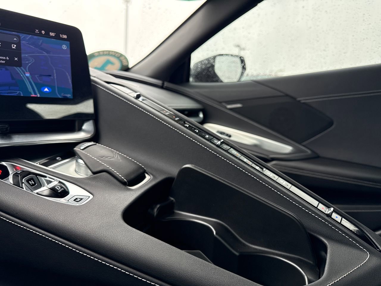 Used 2025 Chevrolet Corvette Stingray Coupe w/ 1LT image 17