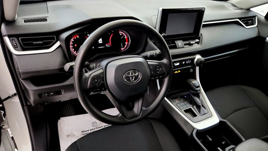 Certified 2024 Toyota RAV4 LE AWD/4WD image 21