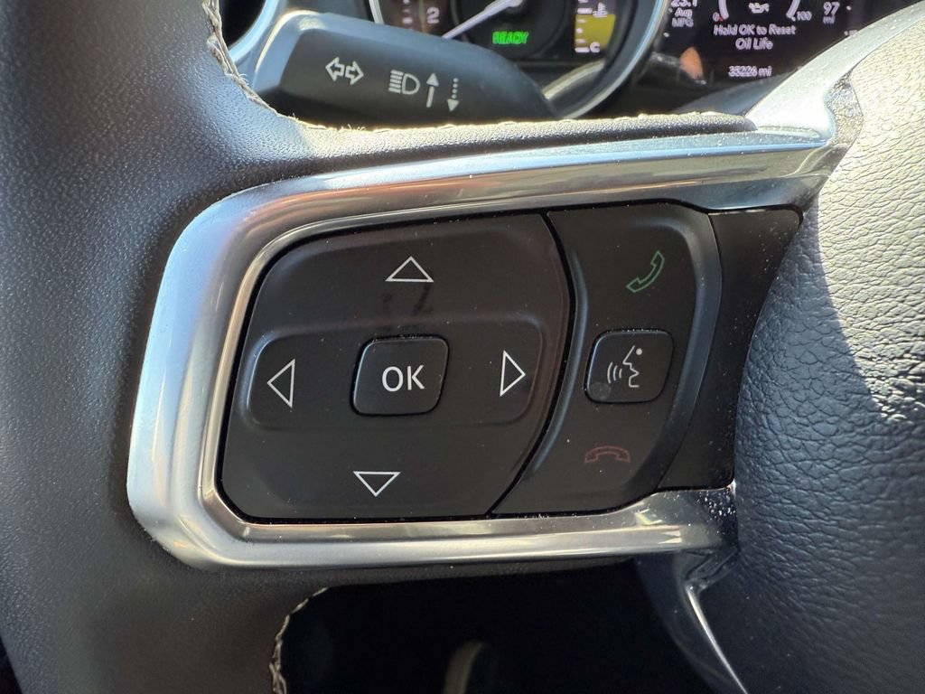 Used 2023 Jeep Wrangler Unlimited Sahara w/ Cold Weather Group AWD/4WD image 23
