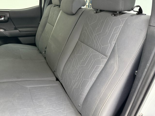 Used 2019 Toyota Tacoma TRD Off-Road image 11