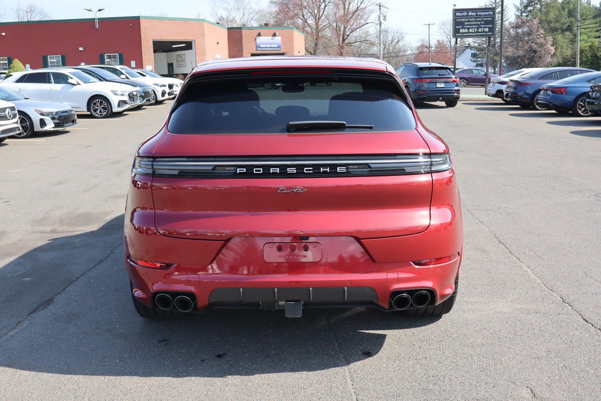 Used 2025 Porsche Cayenne Turbo AWD/4WD image 6