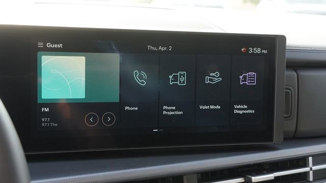 Used 2026 Hyundai Santa Fe SEL FWD image 23