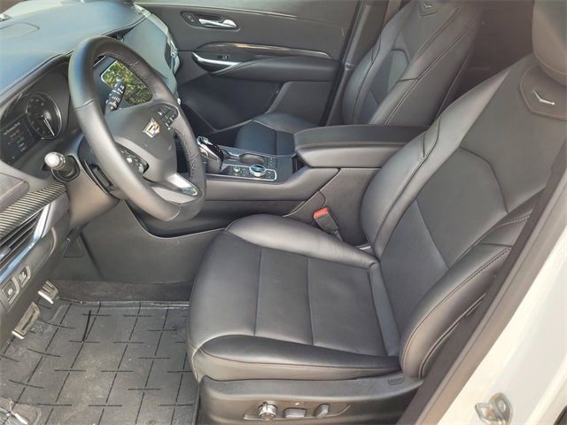 Used 2023 Cadillac XT4 Sport image 21