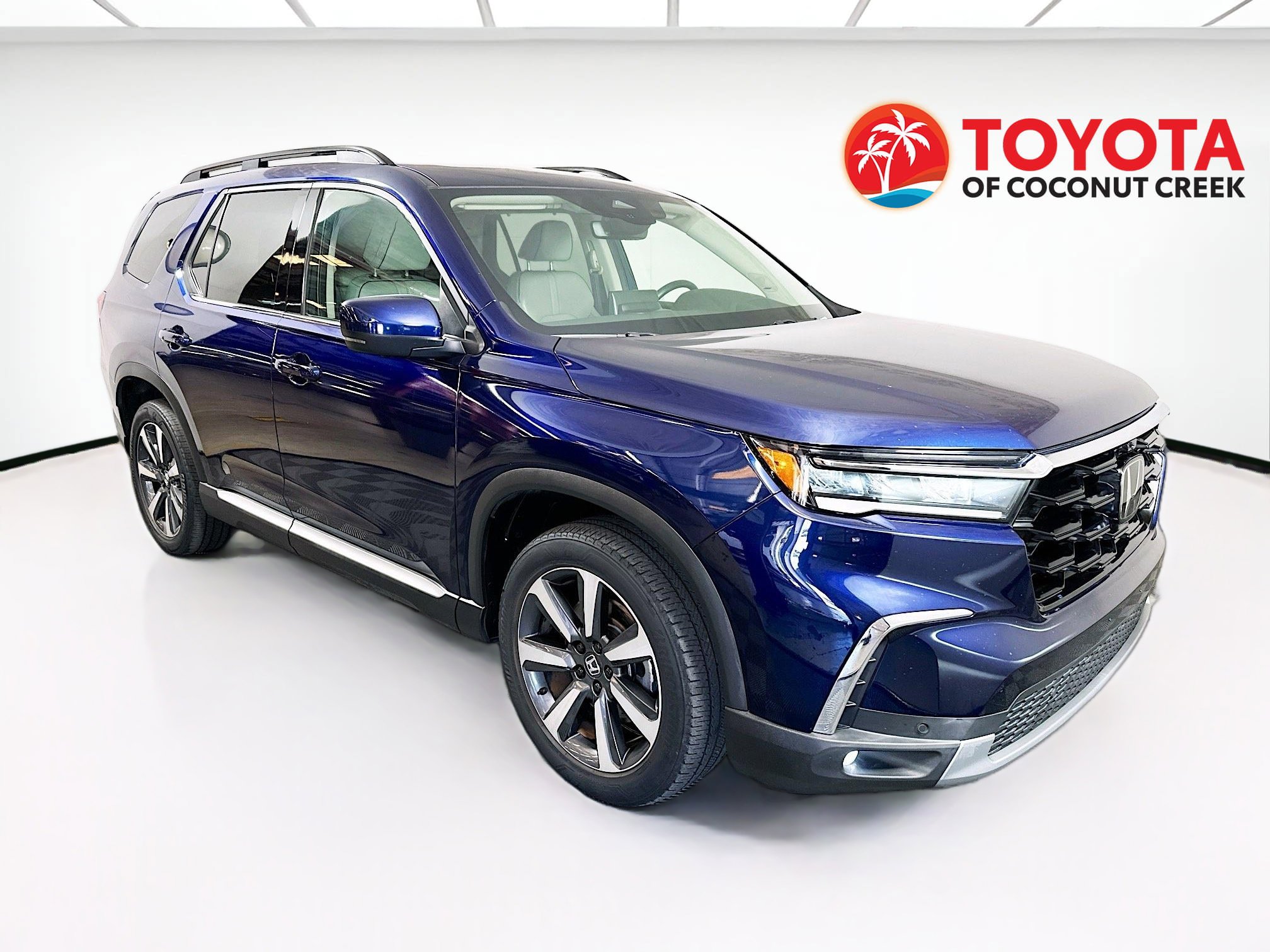 Used 2023 Honda Pilot Elite
