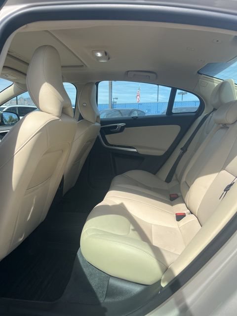 Used 2018 Volvo S60 T5 Inscription AWD/4WD image 25