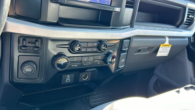 New 2025 Ford F550 2WD SuperCab Super Duty image 16