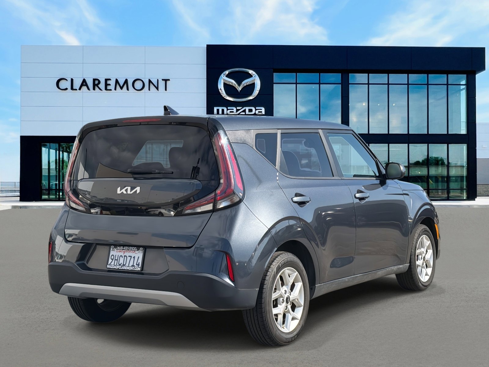 Used 2023 Kia Soul LX w/ Option Group 015 image 5