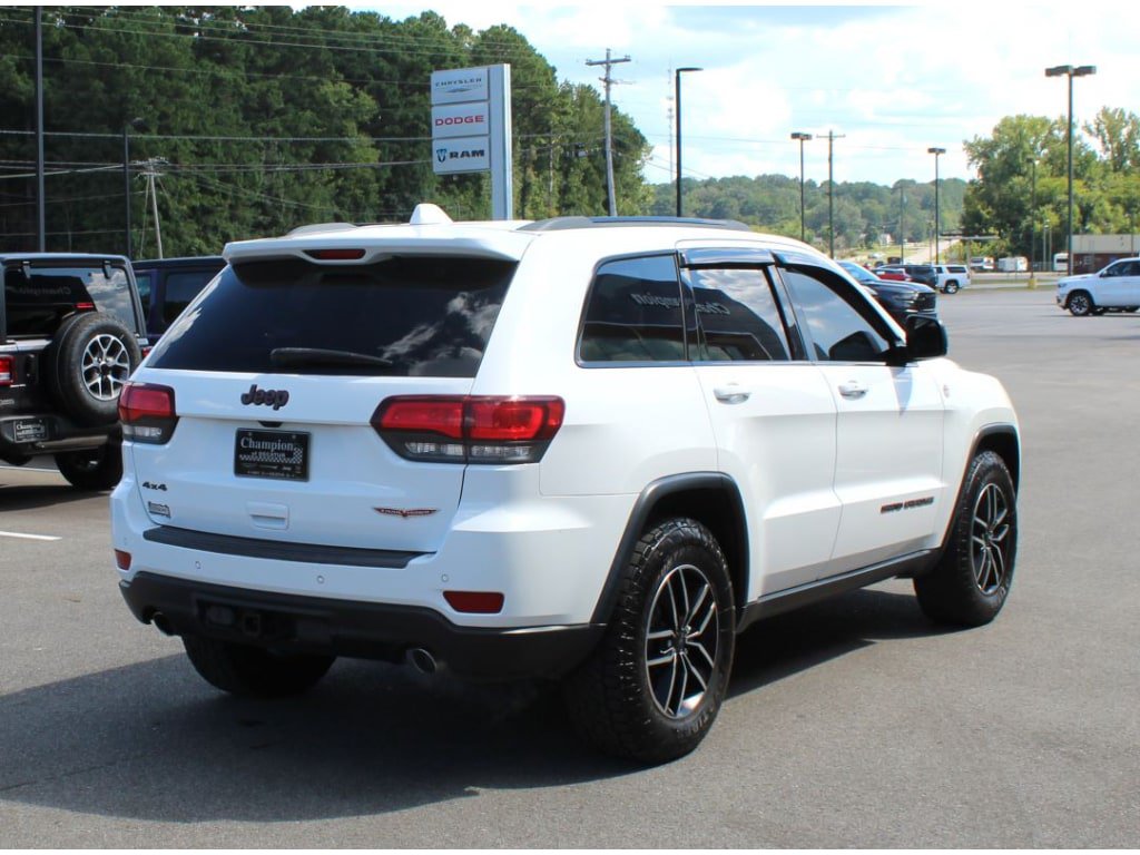 Used 2019 Jeep Grand Cherokee Trailhawk AWD/4WD image 4