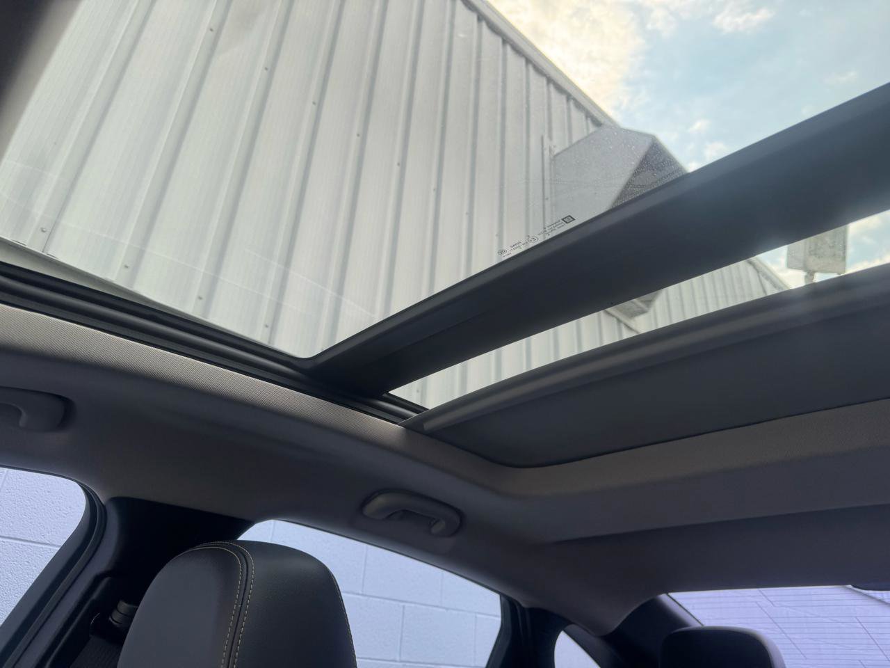 Used 2018 Chevrolet Impala Premier w/ Premier Confidence Package FWD image 57