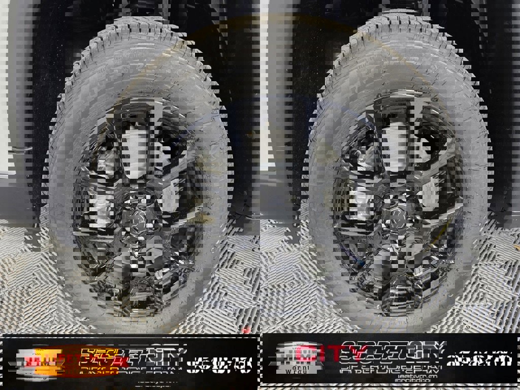 New 2026 Jeep Compass Latitude image 9