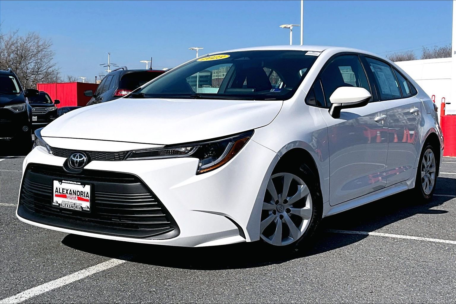 Used 2023 Toyota Corolla LE image 1