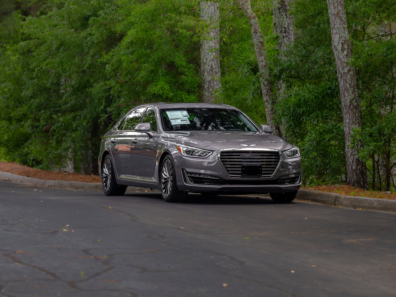 Used 2018 Genesis G90 5.0 Ultimate RWD image 40