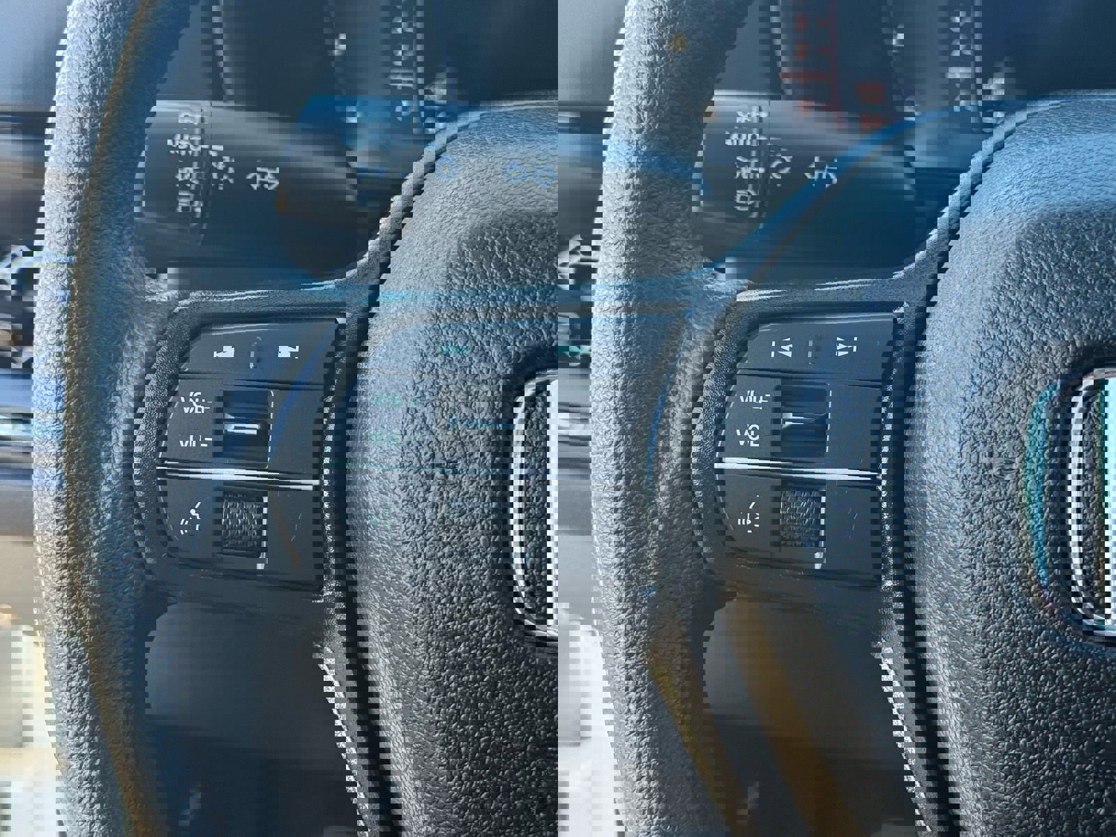 Used 2023 Honda Accord LX image 18