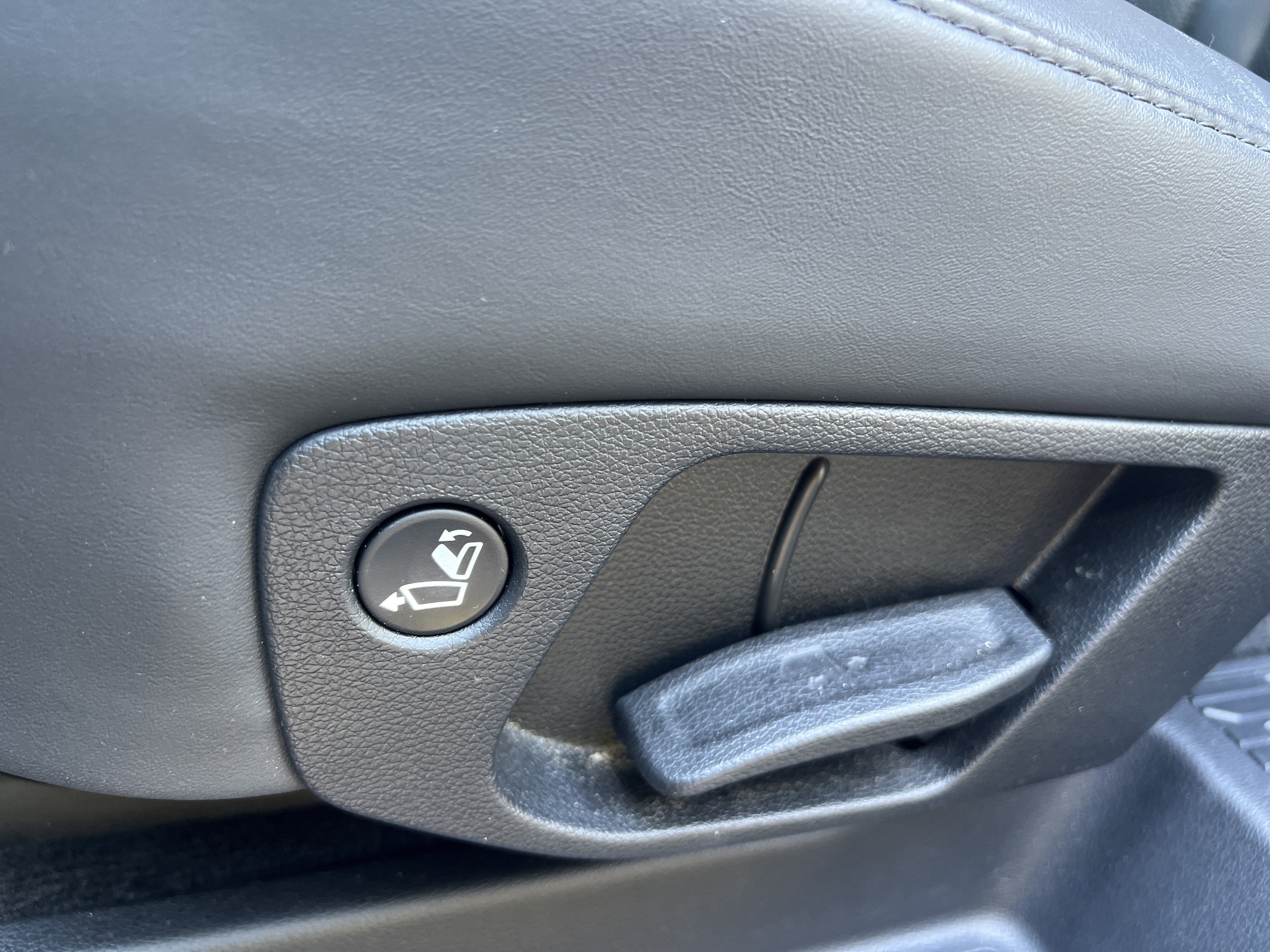 Used 2024 Hyundai Palisade SEL image 30