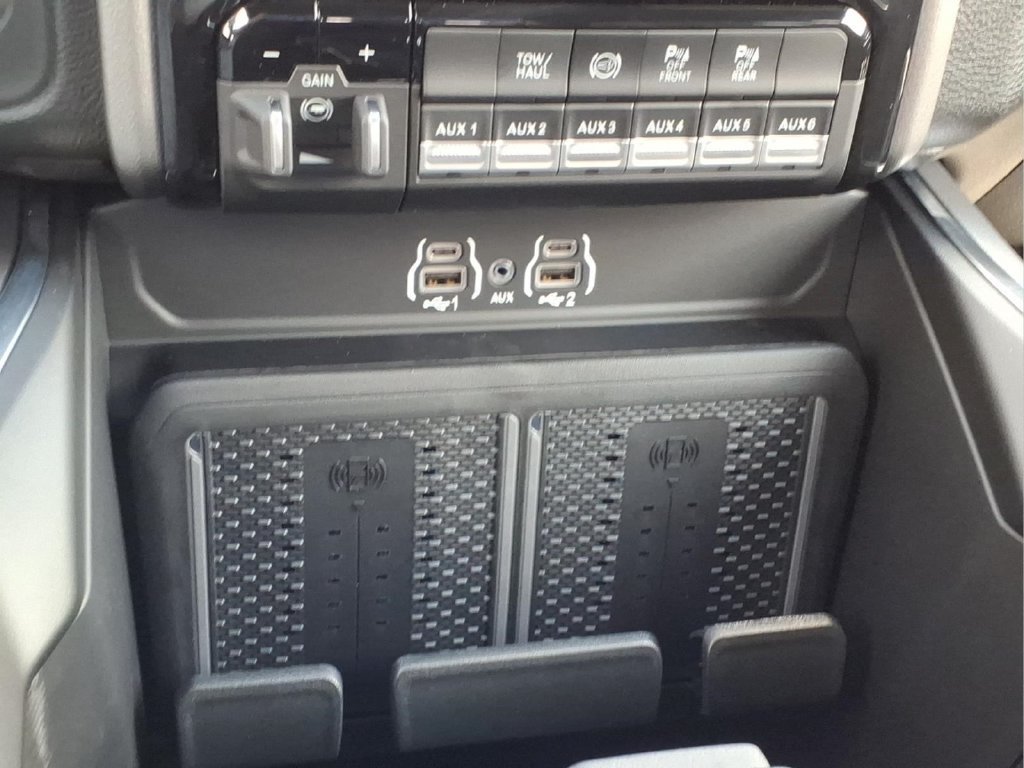 New 2027 RAM 3500 Laramie AWD/4WD image 15