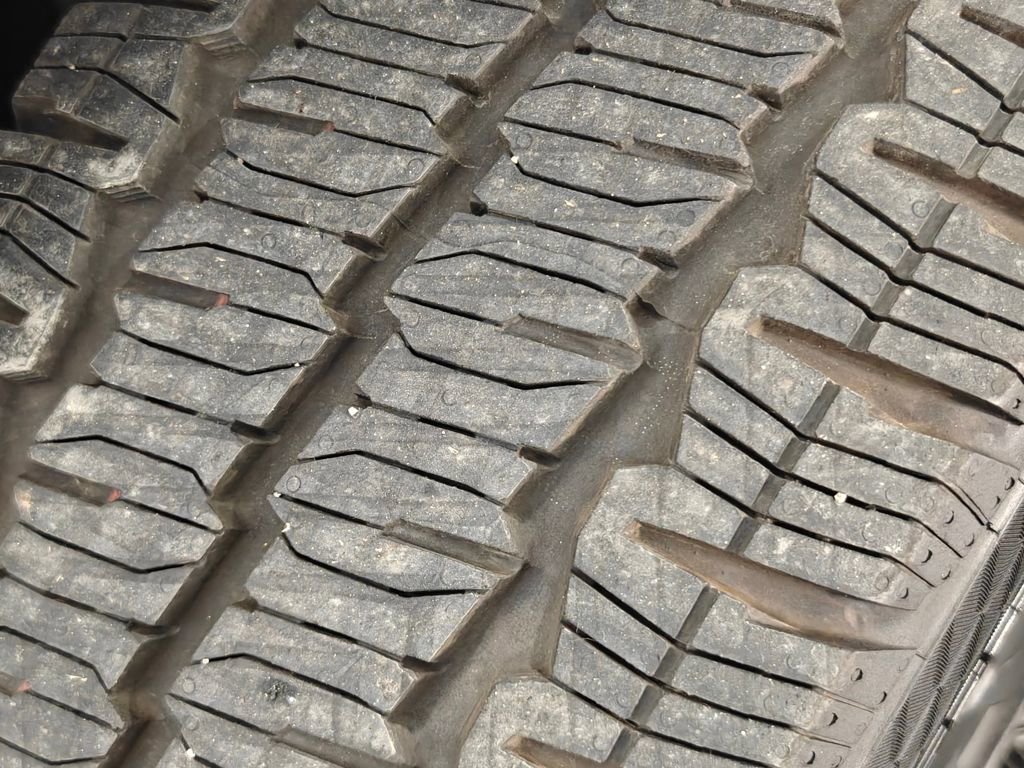 Used 2025 Ford Transit 150 148 Medium Roof w/ Load Area Protection Package image 44