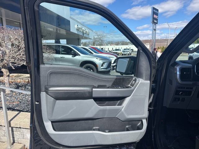 Used 2023 Ford F150 Lightning XLT image 14