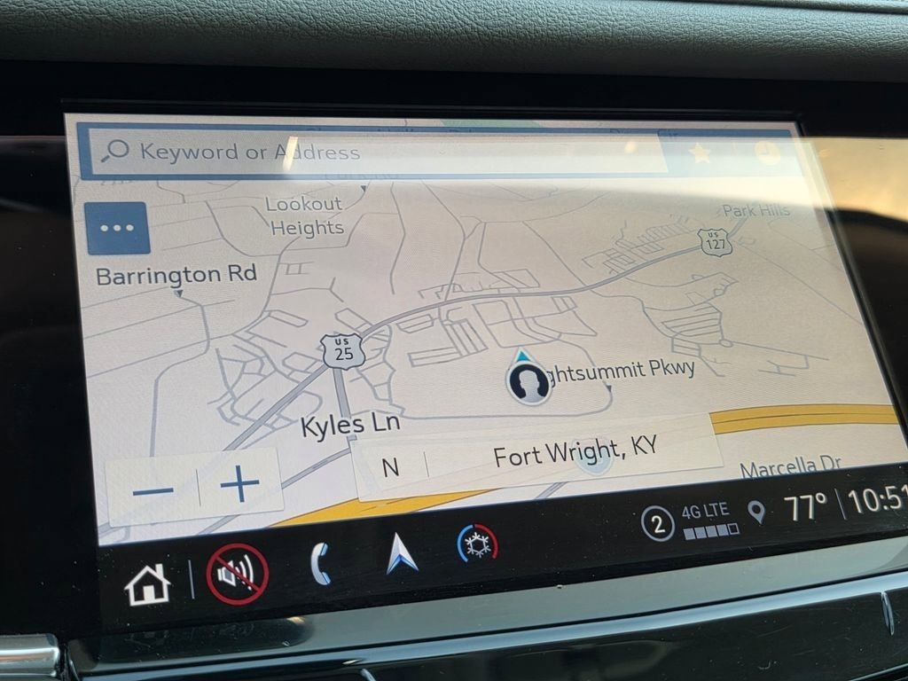 Used 2022 Cadillac XT6 Premium Luxury image 13