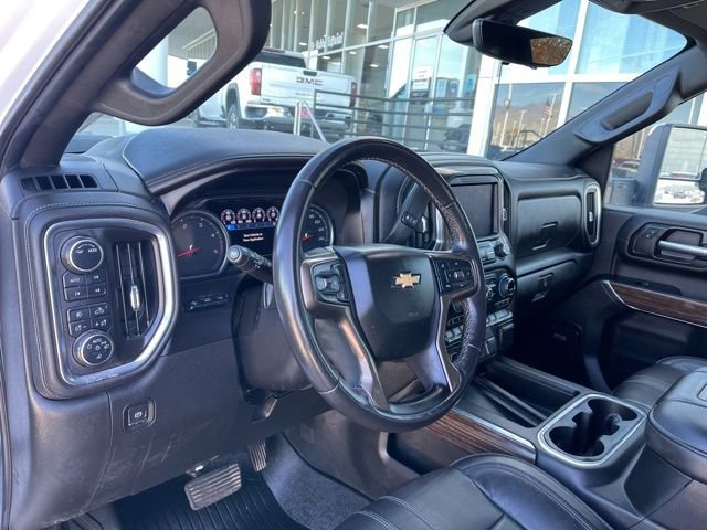 Used 2020 Chevrolet Silverado 2500 High Country w/ Z71 Off-Road Package image 8