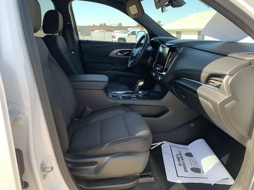 Certified 2023 Chevrolet Traverse LT FWD image 27
