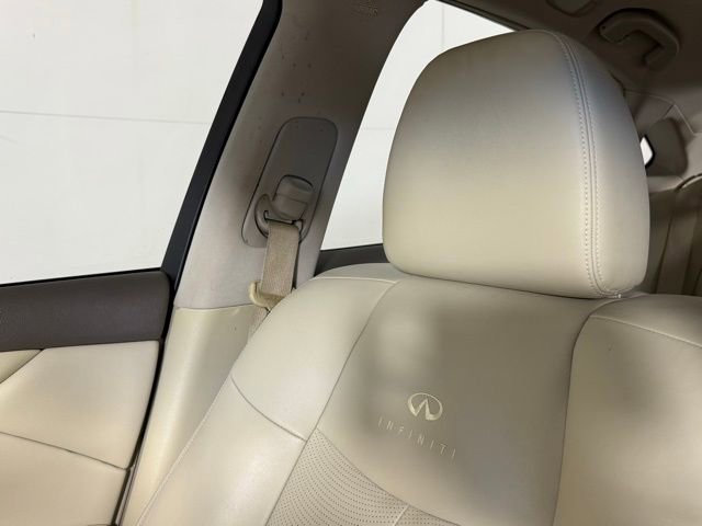 Used 2012 INFINITI M37 w/ Premium Pkg image 21