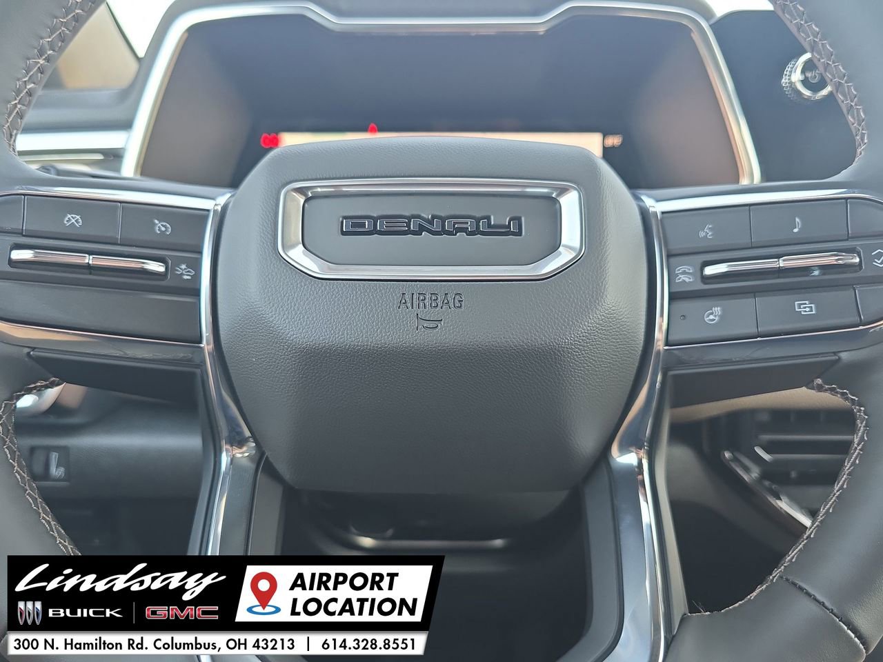 New 2025 GMC Canyon Denali w/ LPO, Denali Black Edition image 11