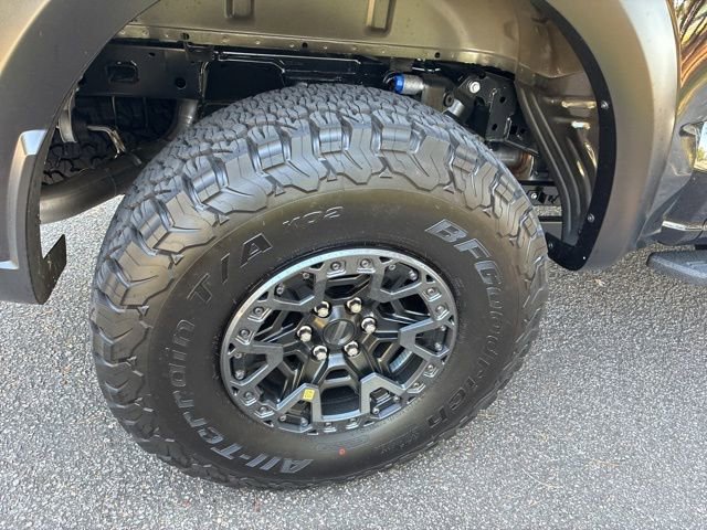 Used 2025 Ford F150 Raptor w/ Equipment Group 803A Raptor R AWD/4WD image 15