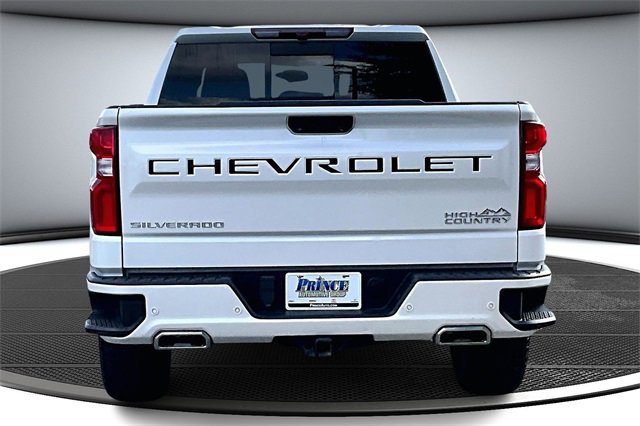 Used 2022 Chevrolet Silverado 1500 High Country w/ Z71 Off-Road Package image 5