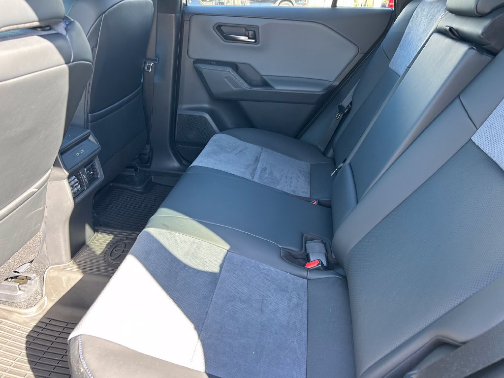 Used 2026 Toyota RAV4 XSE w/ Panoramic Sun Roof Package AWD/4WD image 16